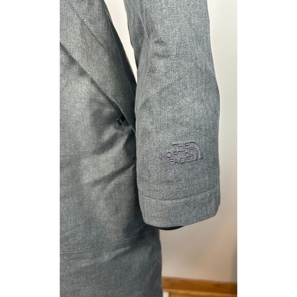 The North Face HyVent Arctic Parka Womens Size M Gray Goose Down Jacket Faux Fur - Picture 8 of 9